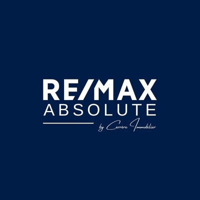 Remax Logo absolute top max
